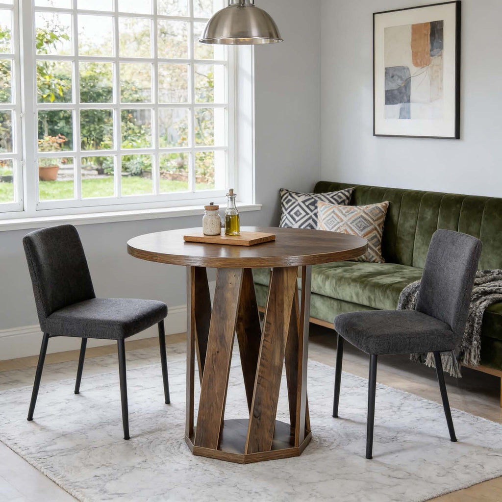 31.5-Inch Small Round Dining Table in Rustic Brown - A Farmhouse Style Wooden Circle Table for 2 to 4 Individuals, Ideal Compact Furniture for Dining Areas, Kitchens, And Living Rooms
