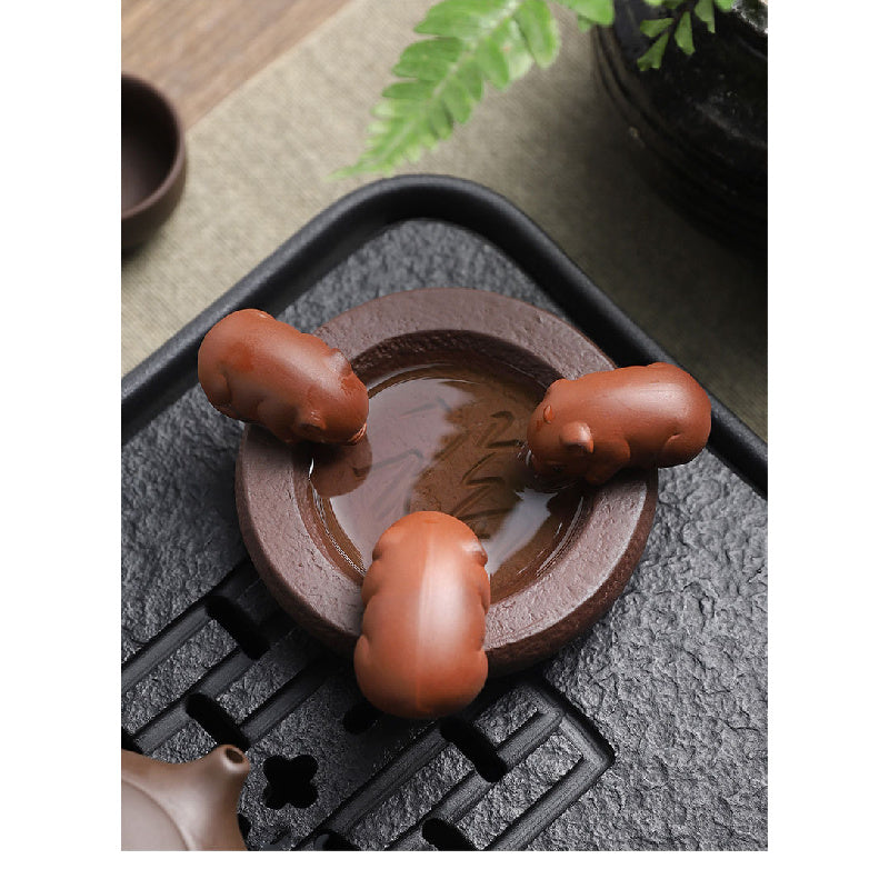 Exquisite Purple Clay Tea Pet Ornament, Suitable for Raising Miniature Piglets to Drink Water, Handmade, Cute, Mini, Brings Good Fortune, a Tea Table Decoration